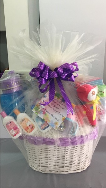 NEW BORN HAMPER - SUNSWEET  - NB-031